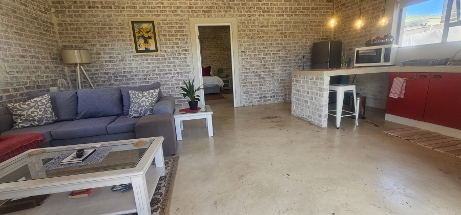 5 Bedroom Property for Sale in Middedorp Western Cape
